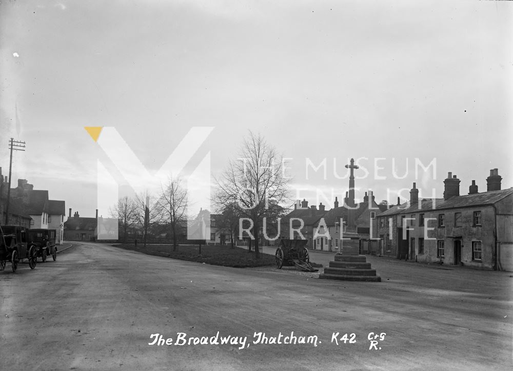 The Broadway, Thatcham (K42)