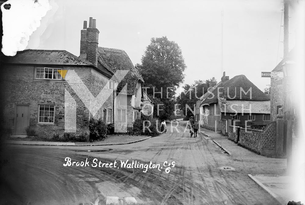 Brook Street, Watlington (C & G R6)