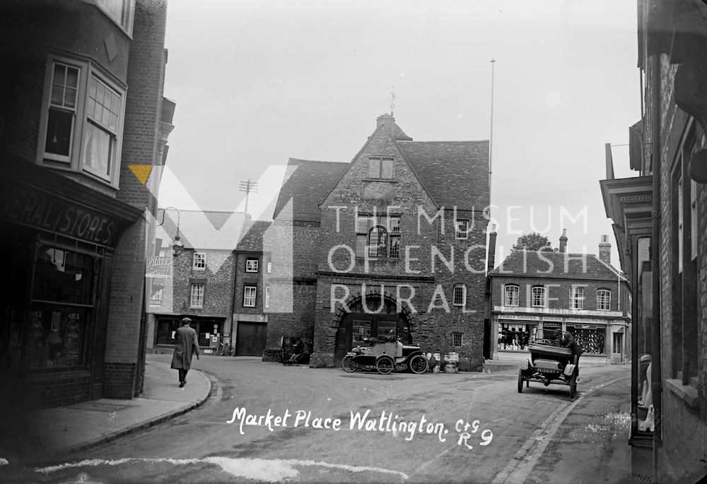 Market Place, Watlington (C & G R9)