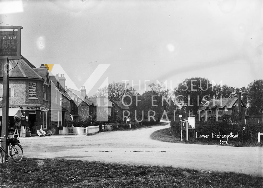 Junction of Reading Road and Fleet Hill, Lower Finchampstead