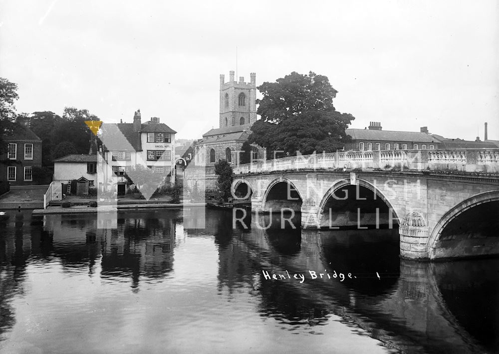 Henley Bridge